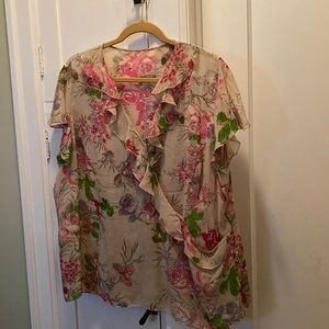 100% silk, size 22 blouse. As seen worn by Alice on the L word.